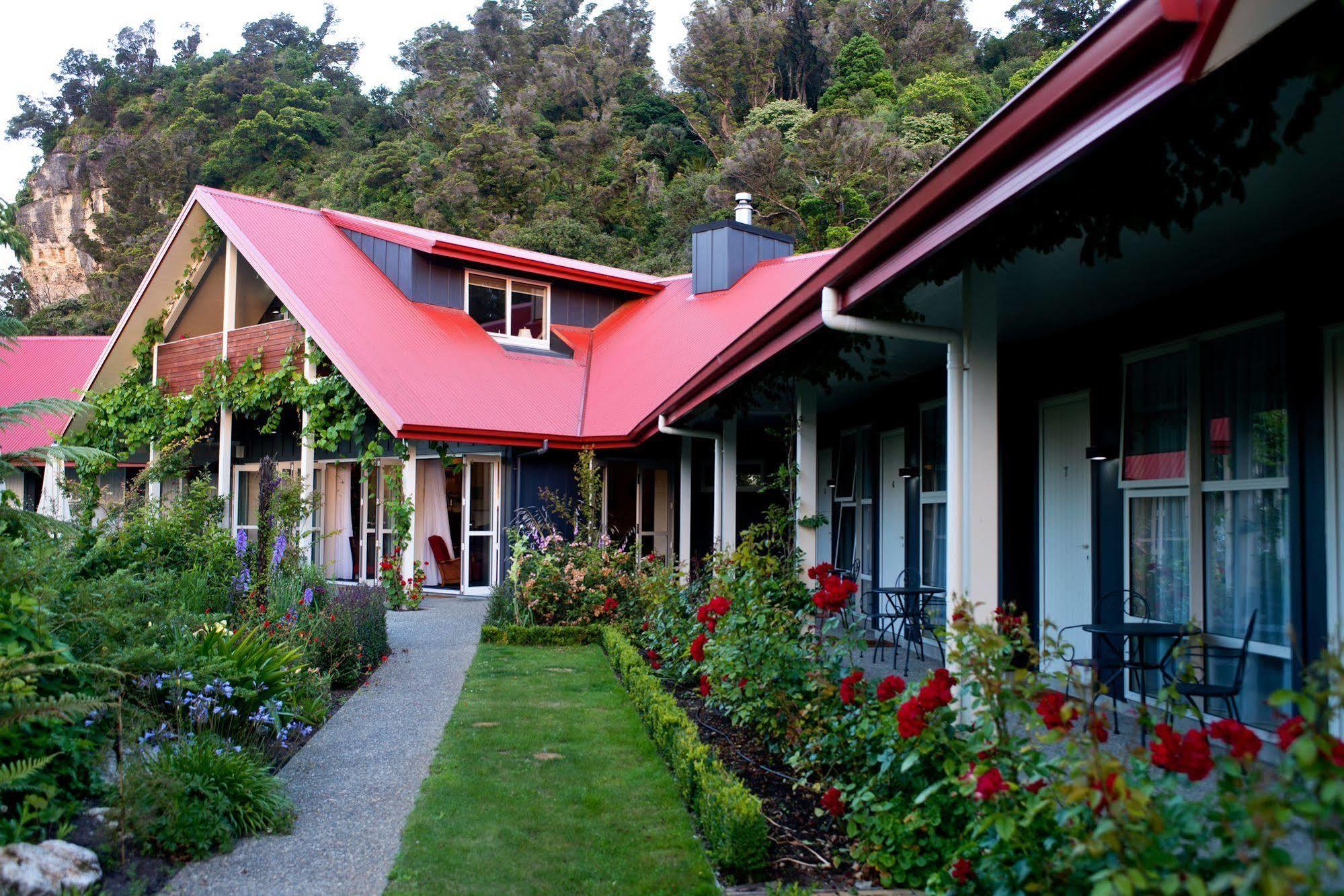 Ratanui Lodge Pohara Extérieur photo